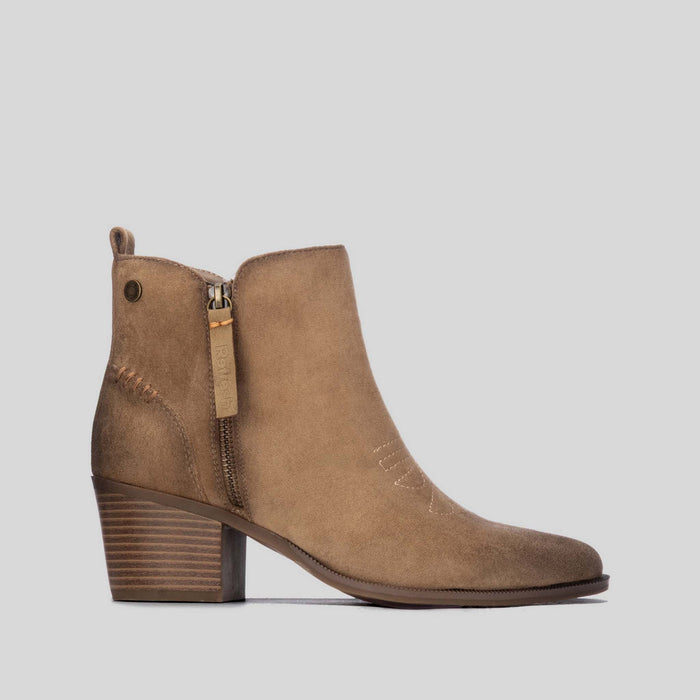 BotÃn campero tacón beige REFRESH