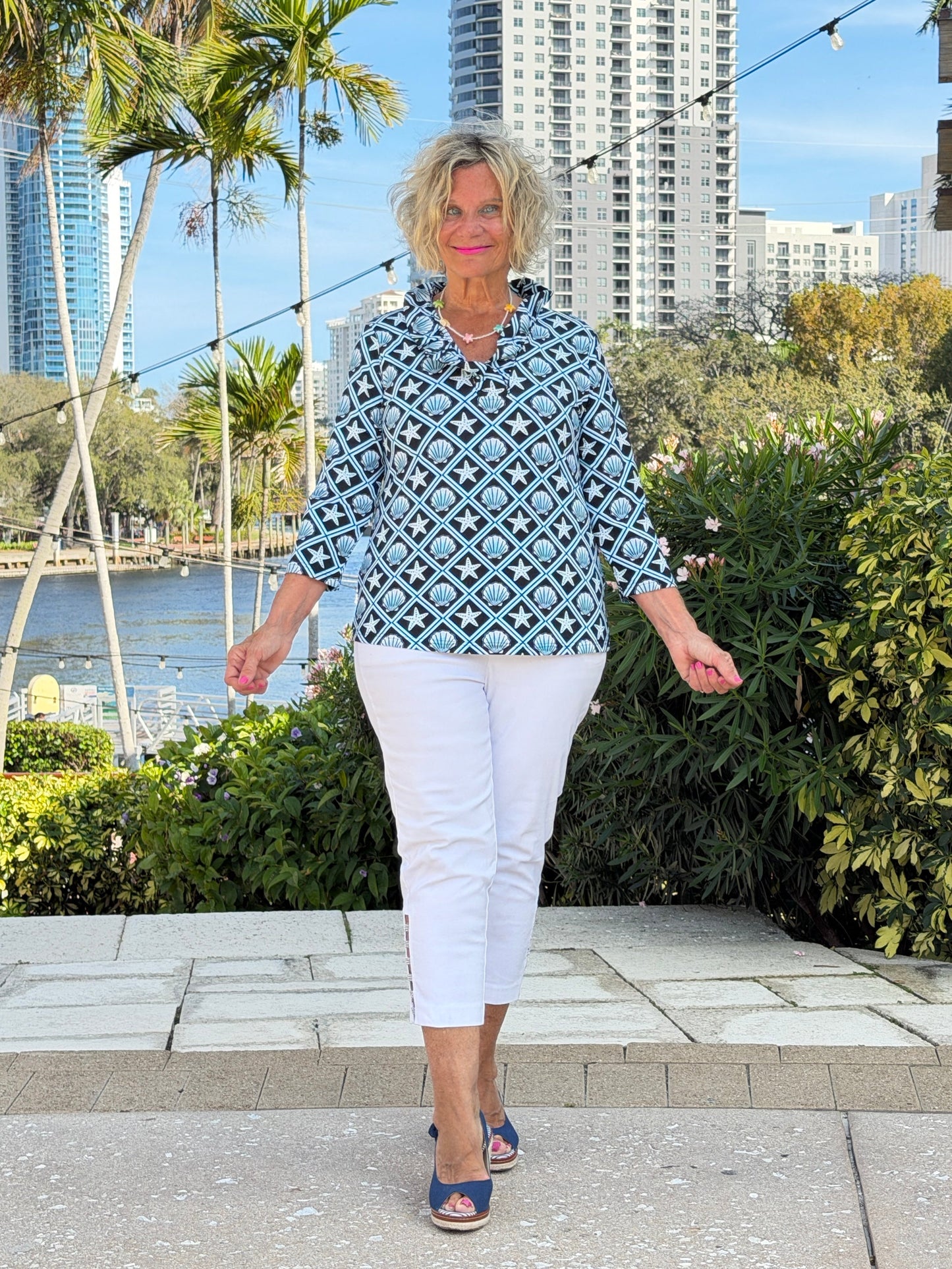LULU B OCEAN TREASURES RUFFLE SLEEVE TOP
