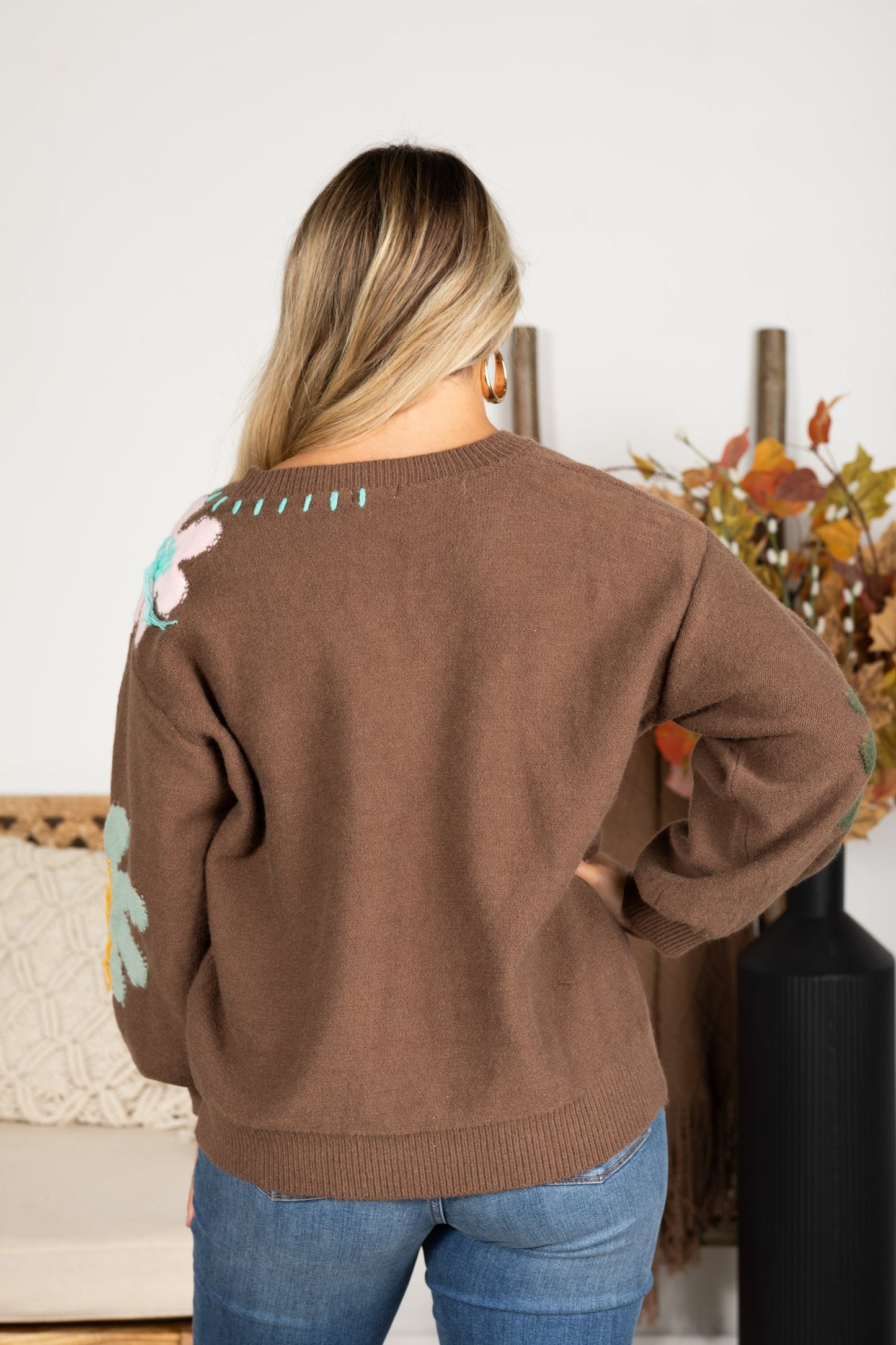 Brown Floral Pattern V-Neck Pullover Sweater