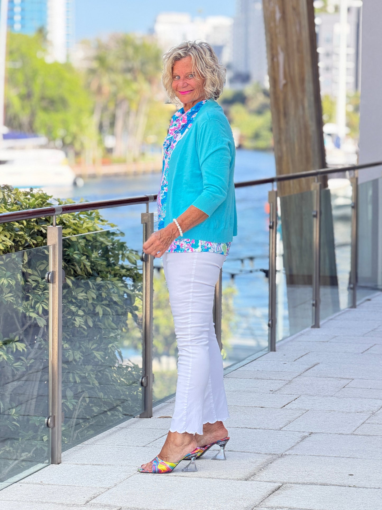LULU B PALM BEACH SPLASH SLEEVELESS RUFFLE
