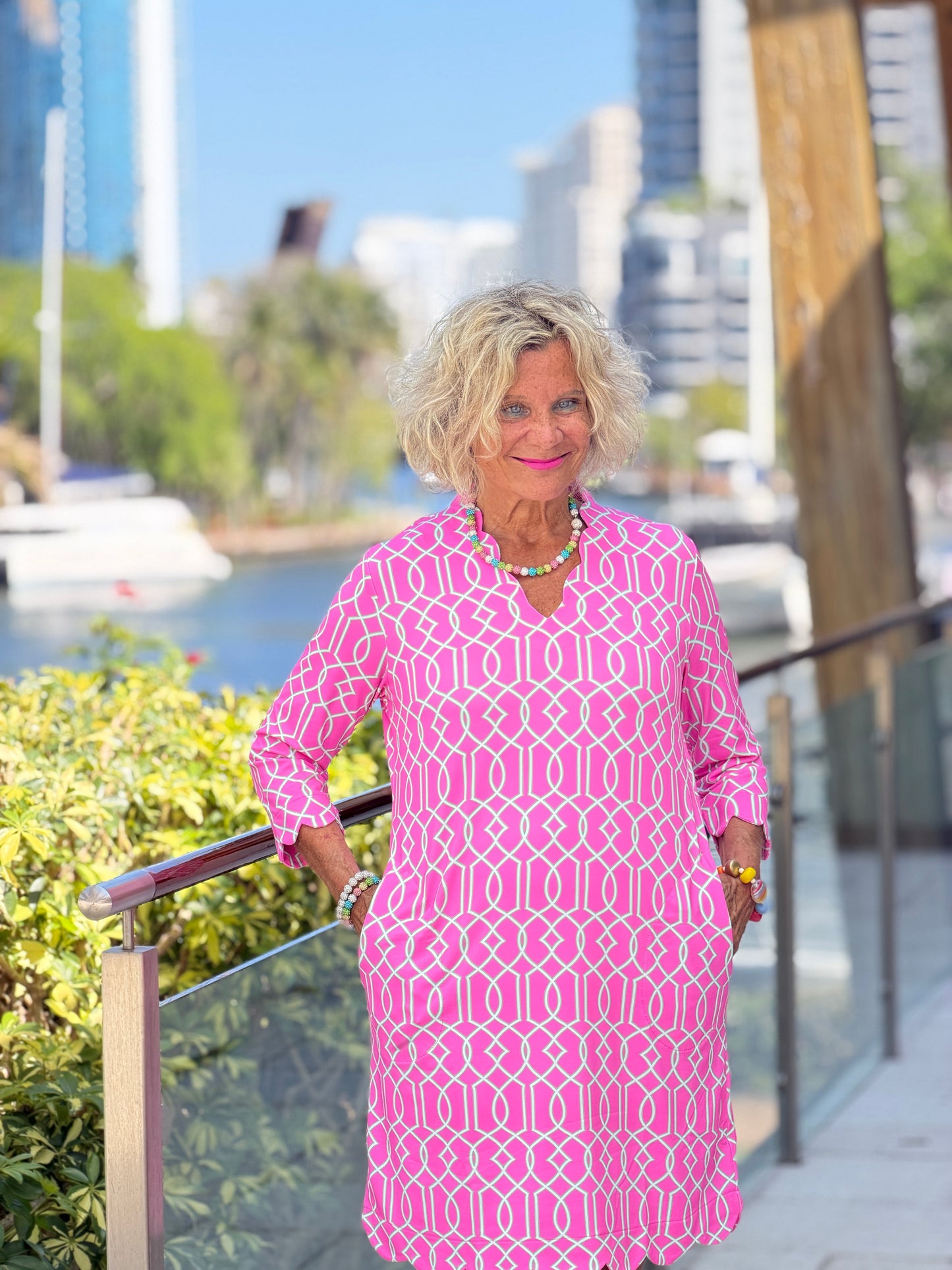 LULU B PALM BEACH LATTICE SCALLOP SLEEVE DRESS