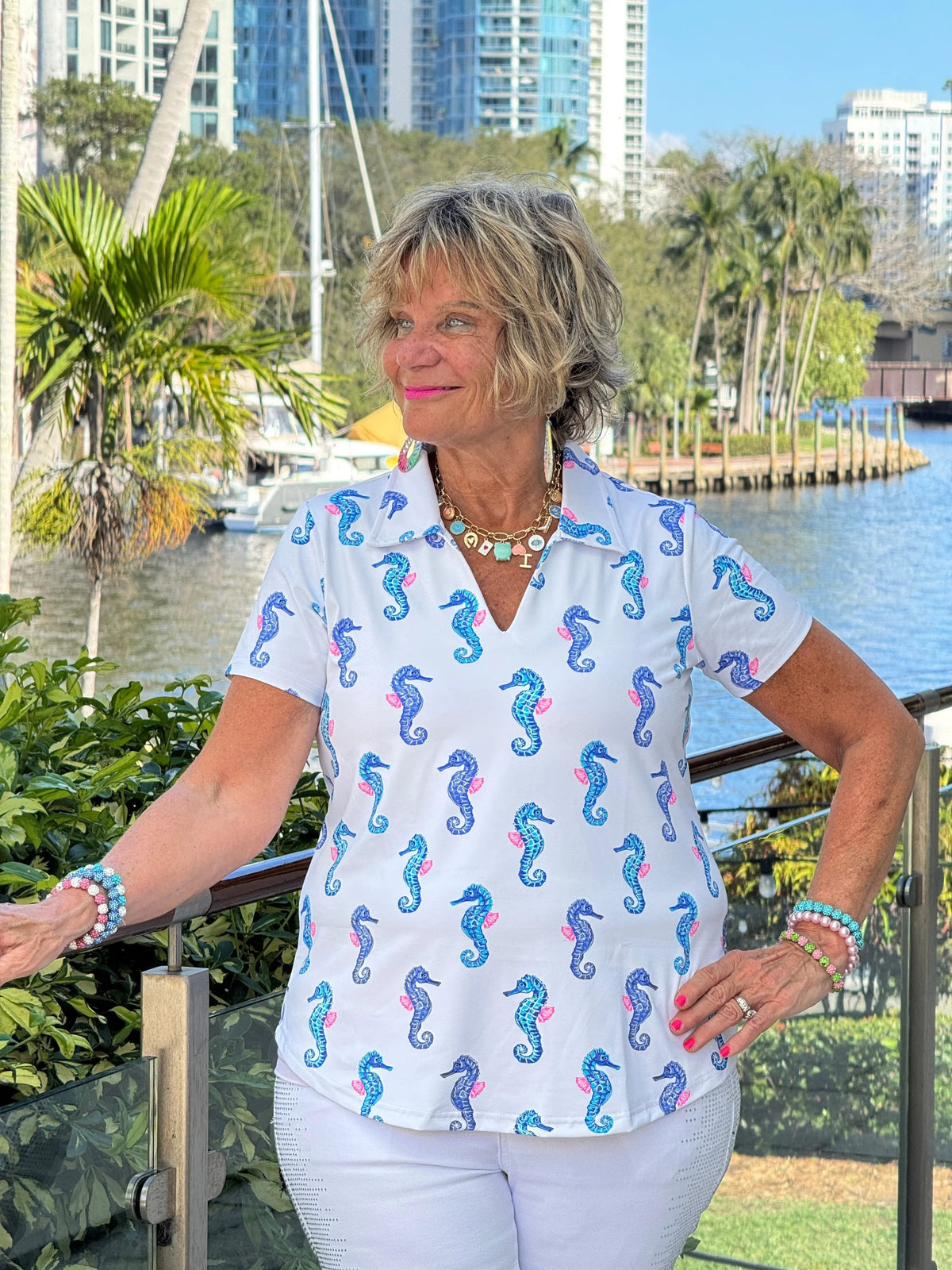 LULU B SHORELINE CHARM SHORT SLEEVE V-NECK COLLAR TOP