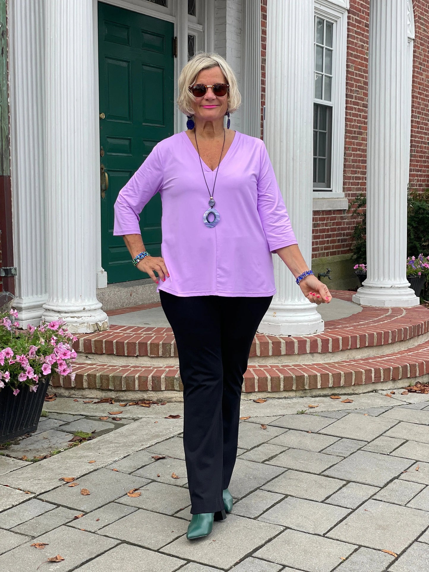 LULU-B LILAC TAILORED V SLEEVE TOP