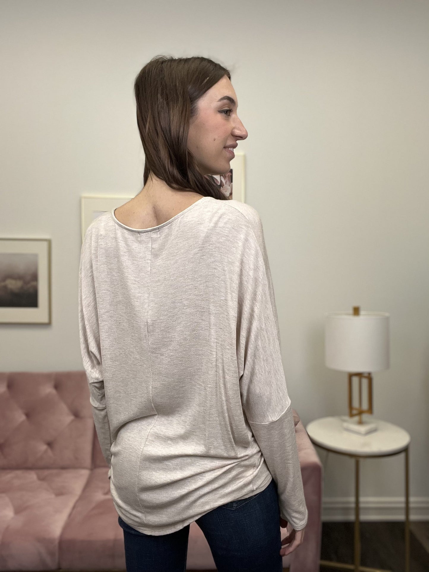 Some Sass Women's V-Neck Hi-Lo Long Sleeve Top