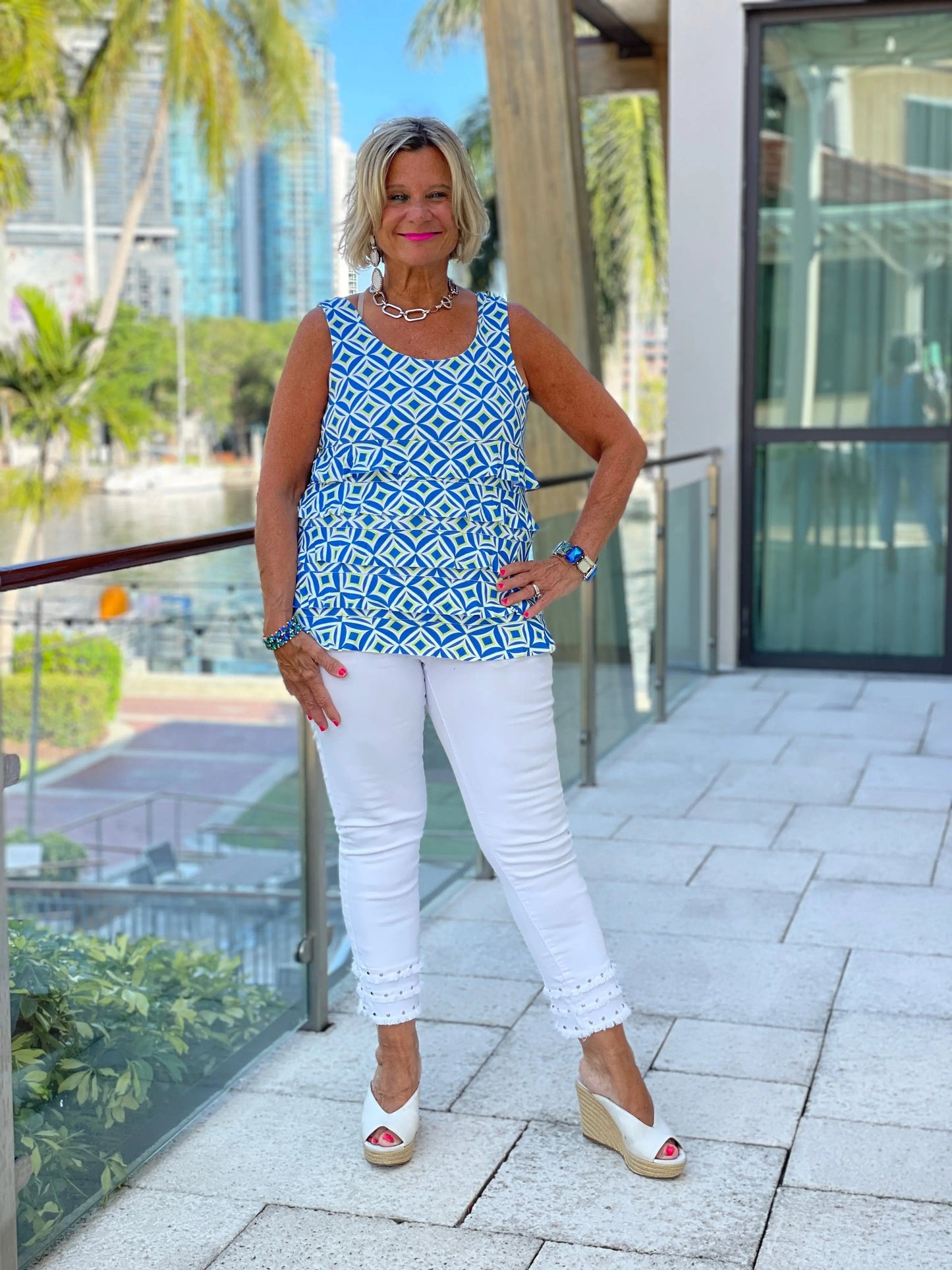AQUA DIAMONDS CHA CHA TANK