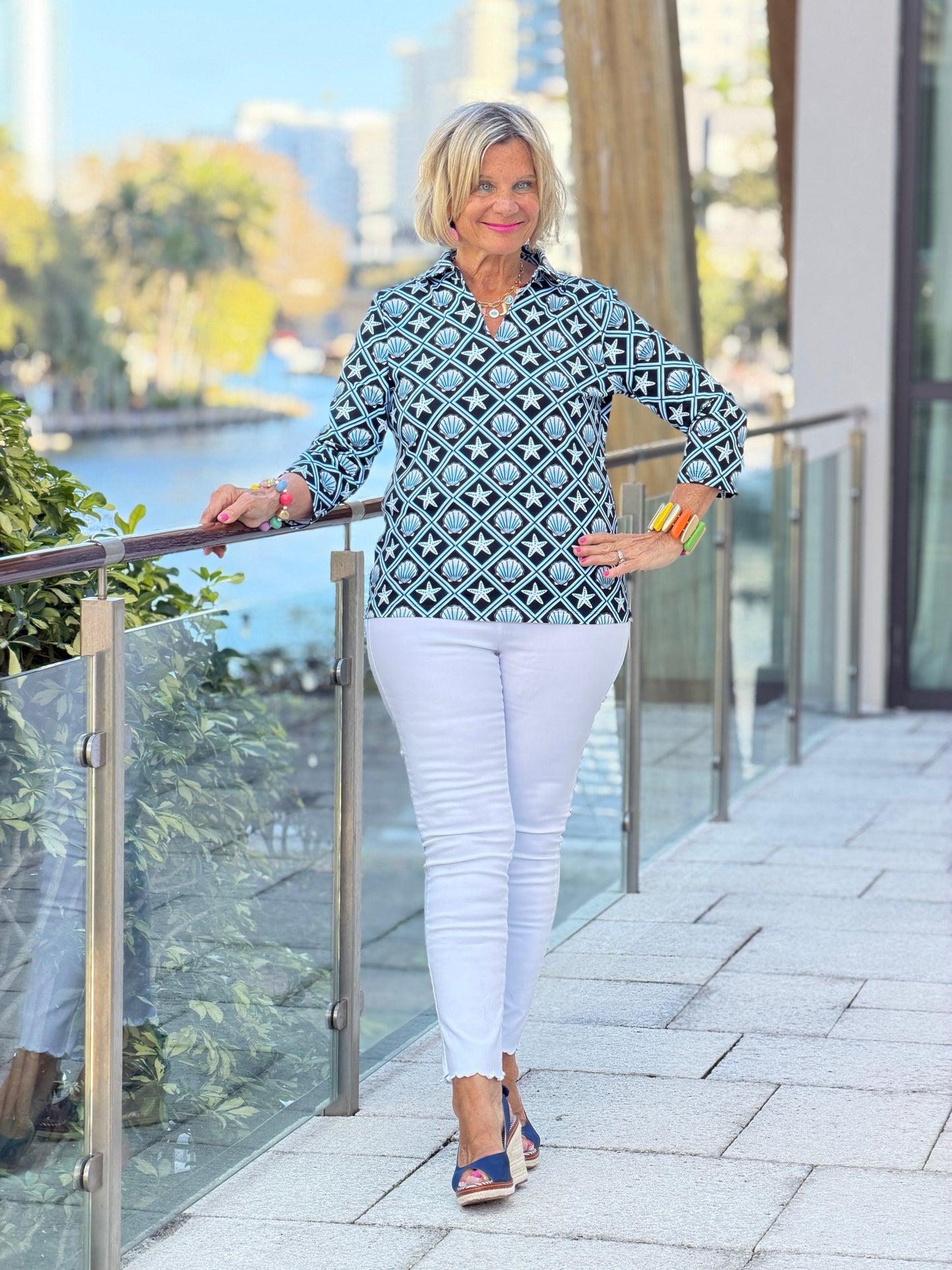 LULU B OCEAN TREASURES COLLAR SLEEVE TOP