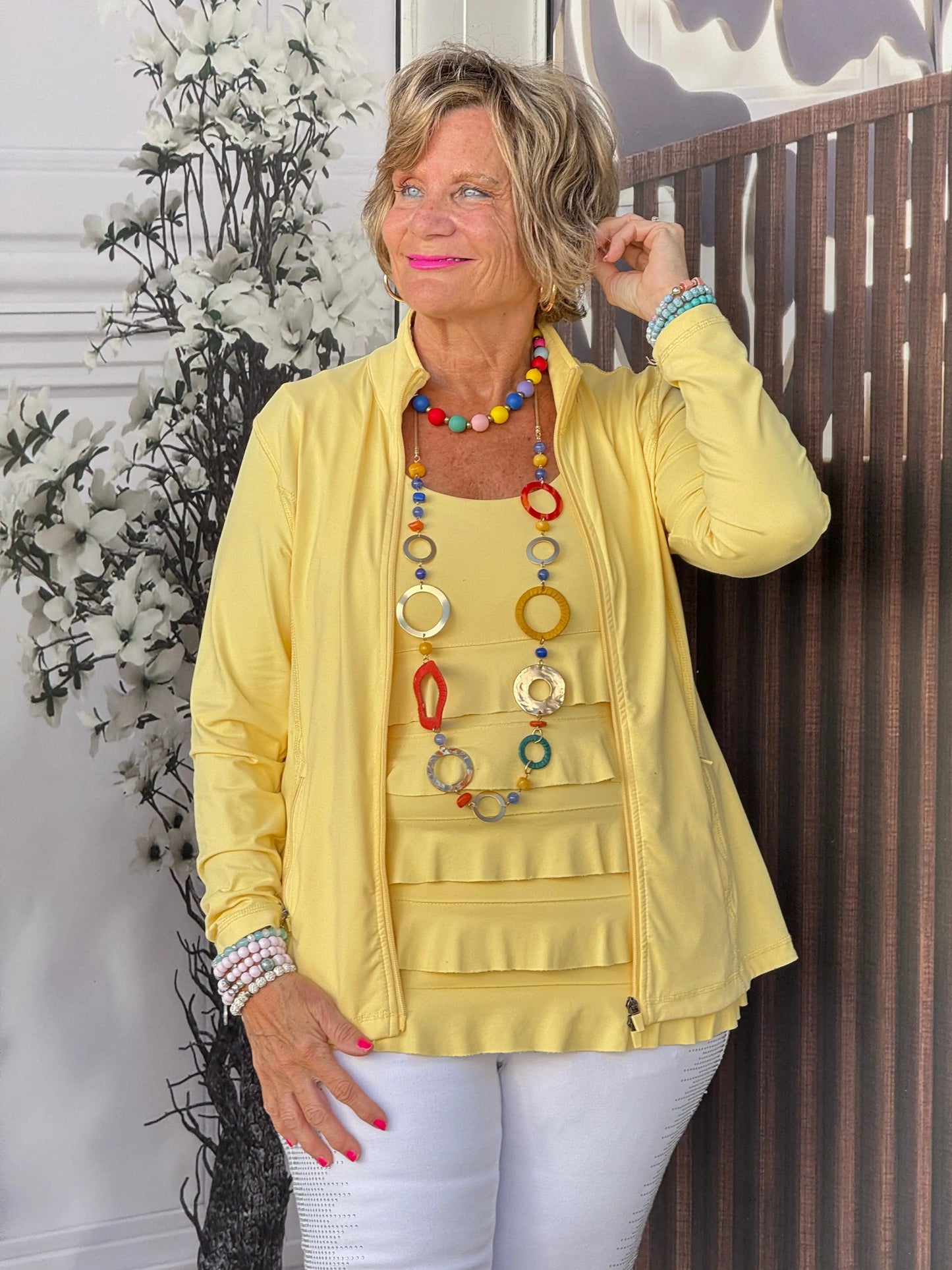 LULU-B FULL ZIPPER YELLOW JACKET
