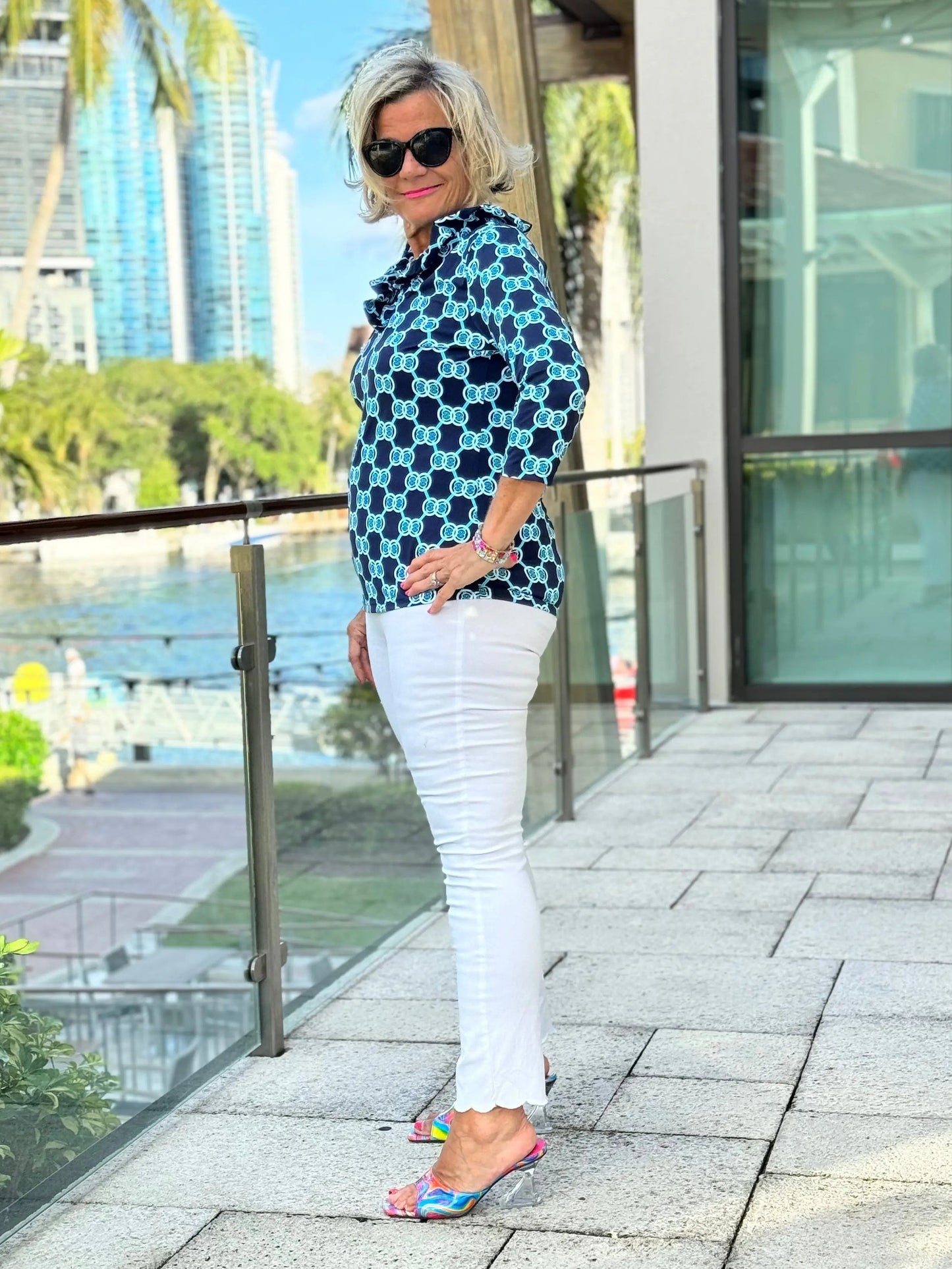 BLUE MEDALLION RUFFLE SLEEVE TOP