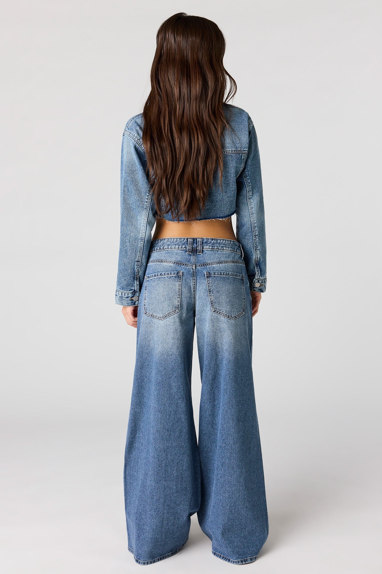 Low Rise Ultra Wide Jean