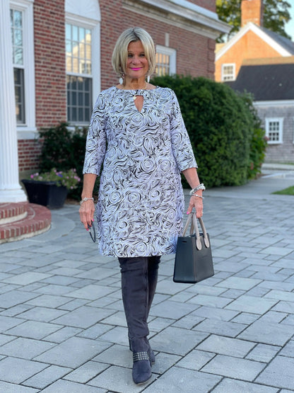 ELEGANT EXPRESSIONS KEYHOLE DRESS