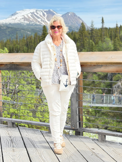 LULU-B CASHMERE CHEETAH V NECK TOP