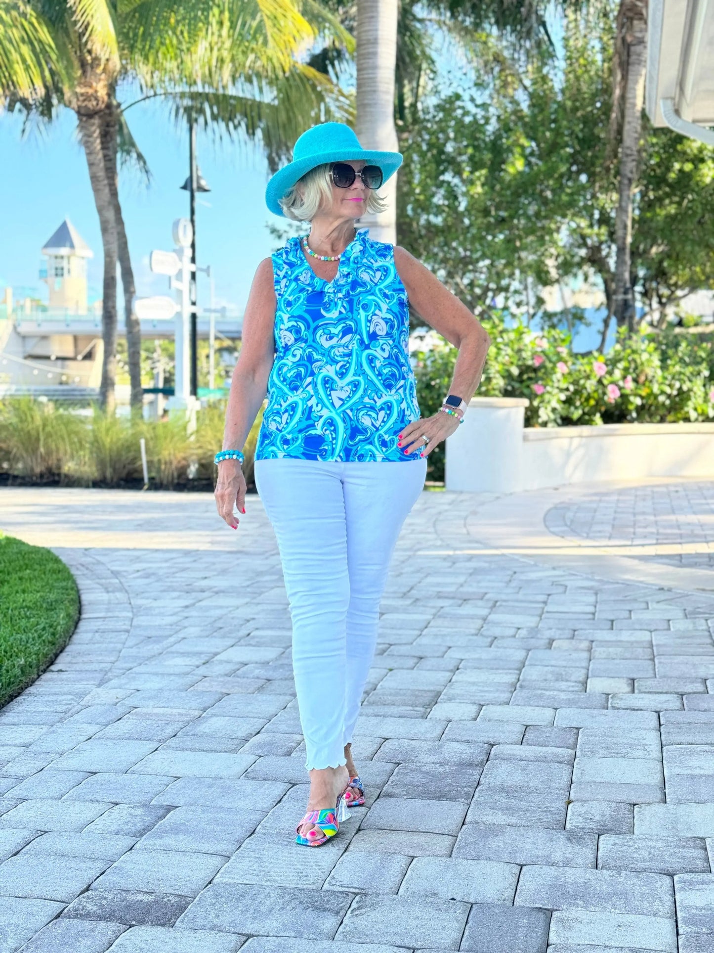 BLUE DREAMING HEARTS SLEEVELESS RUFFLE TOP