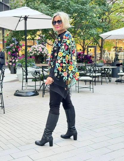 AFTERNOON BLACK LACE TOPPER