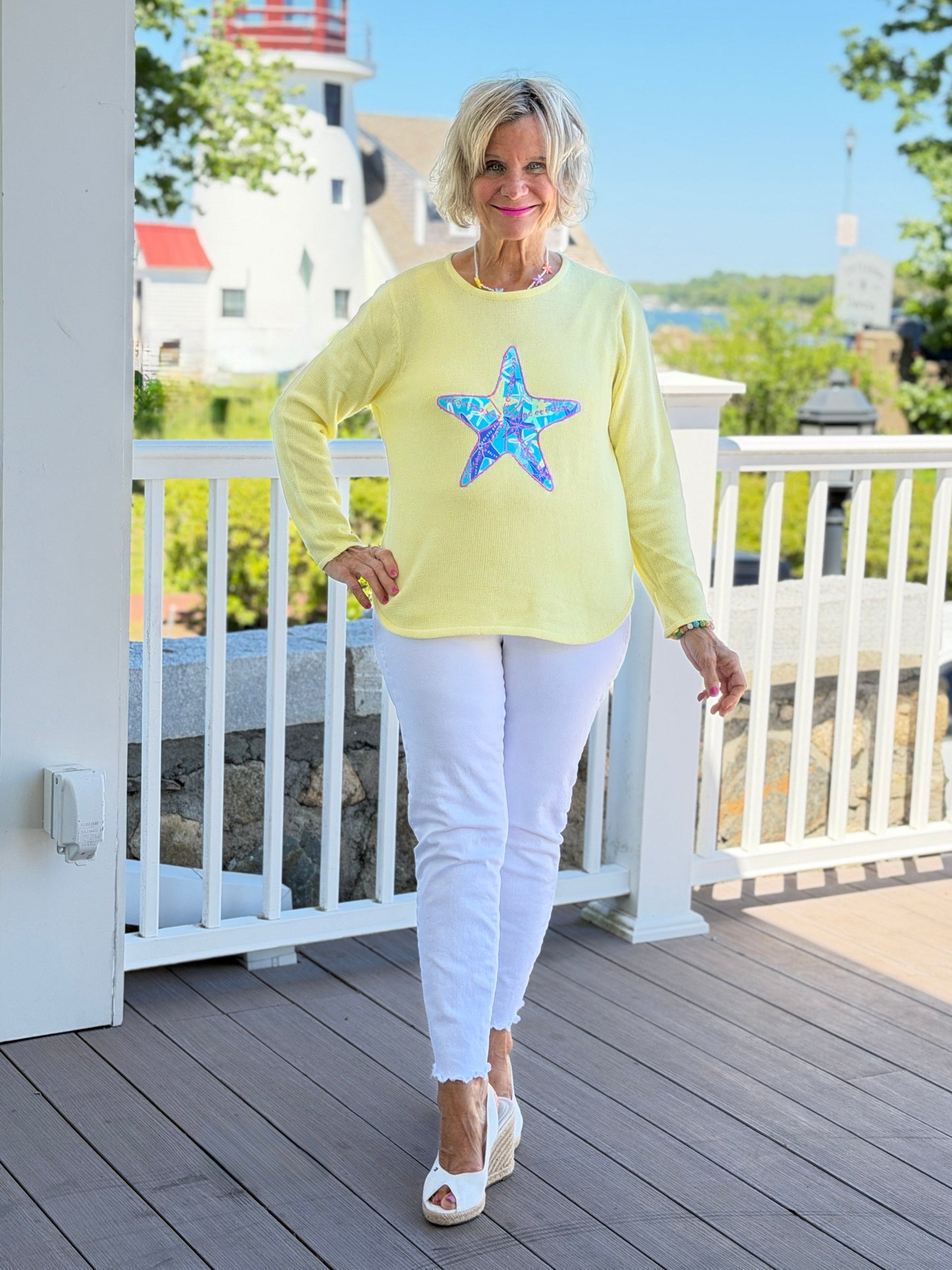 BEACH CLUB YELLOW STARFISH SWEATER