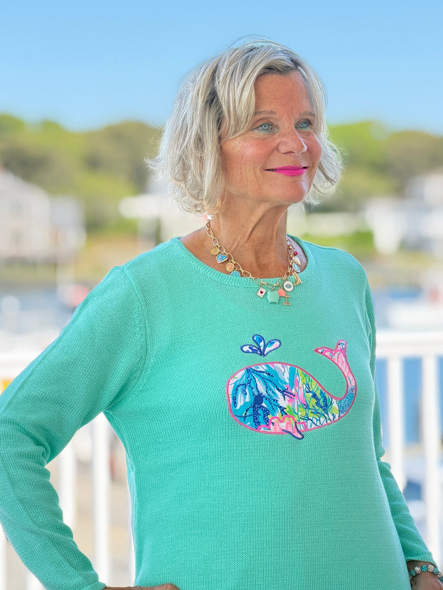 BEACH CLUB SEAFOAM WHALE SWEATER