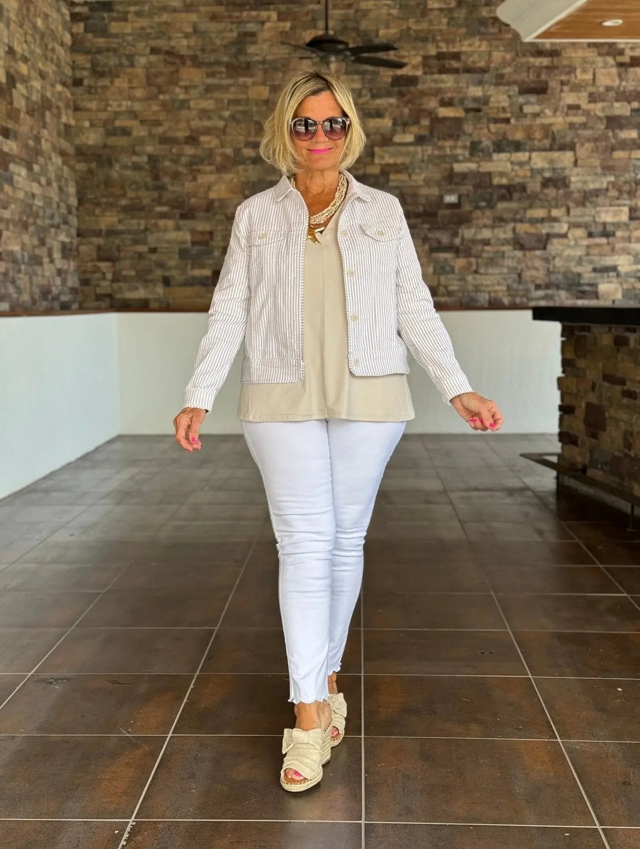 LULU B  STONE SEERSUCKER JACKET