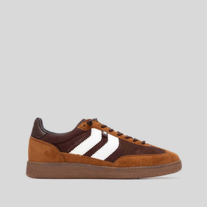 Sneaker retro caramelo camel XTI