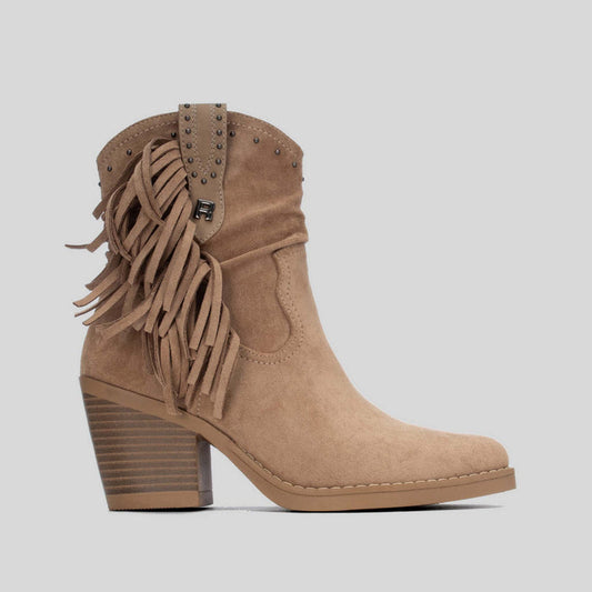 Botín campero flecos beige XTI