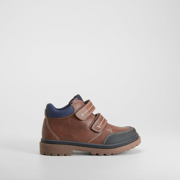 Botín casual velcro resistente marrón SEVEN FIVE