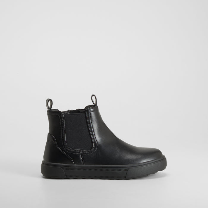 Botín estilo clásico negro SEVEN FIVE