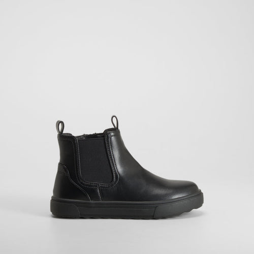 Botín estilo clásico negro SEVEN FIVE