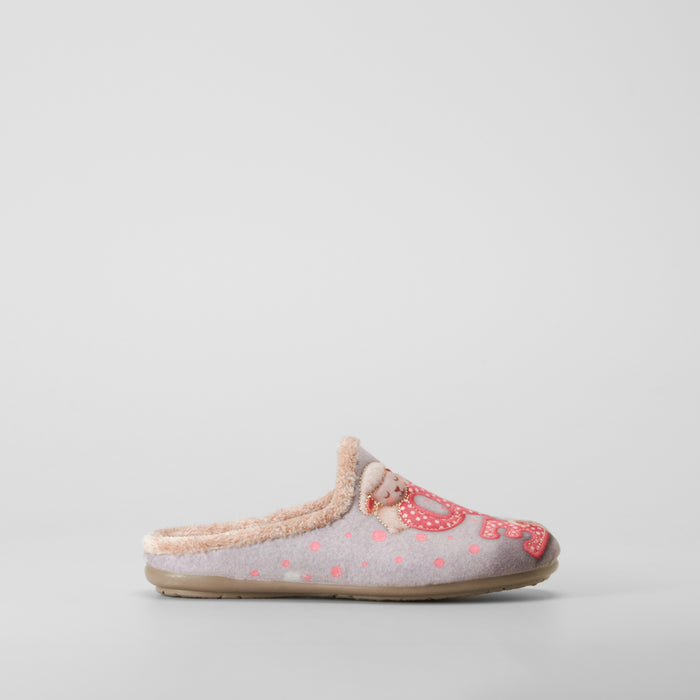 Zapatilla de casa estampado ovejitas gris OLYNE