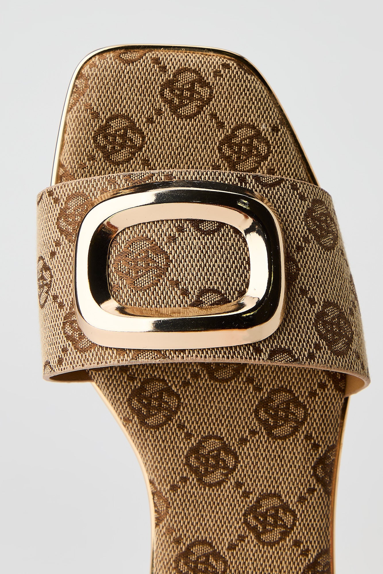 Square Metal Buckle Sandal