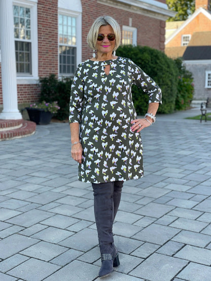 LULU-B ALL SEASON KEYHOLE DRESS