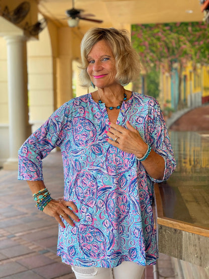BLUE ISLE PINEAPPLELE TUNIC