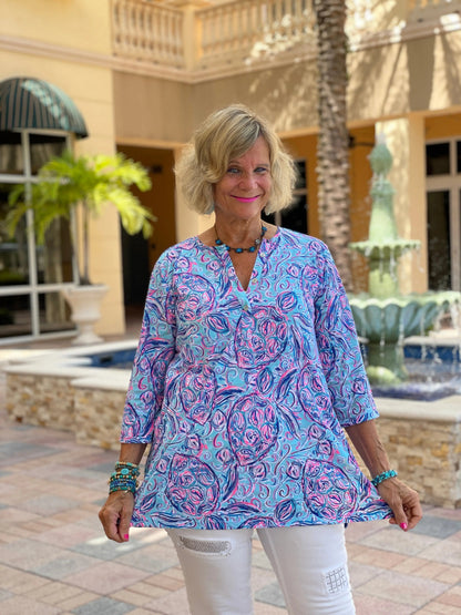 BLUE ISLE PINEAPPLELE TUNIC