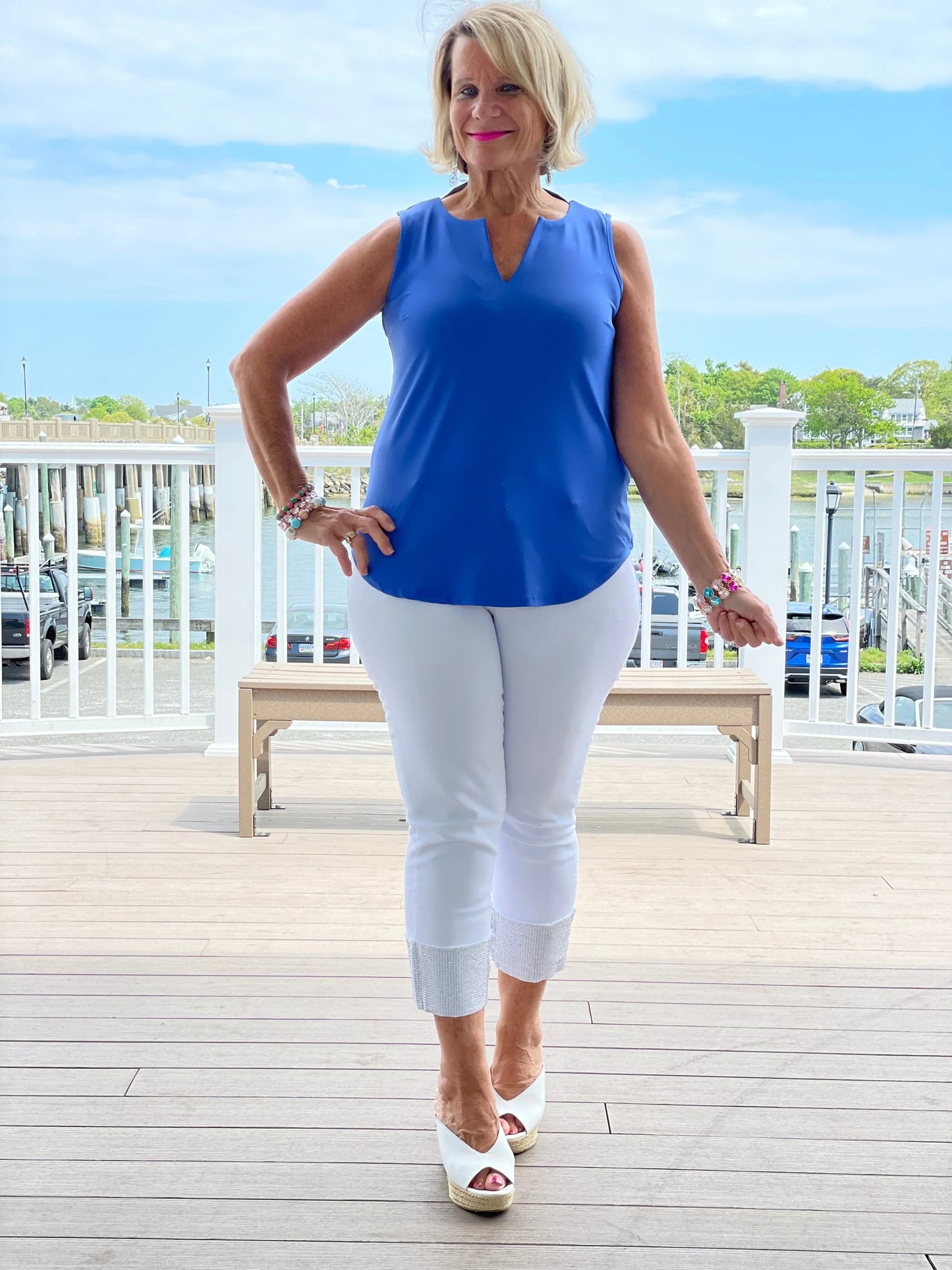 BLUE SLEEVELESS V-NECK TOP
