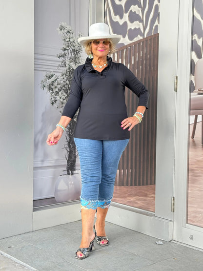 BLACK 3/25 SLEEVE RUFFLE TOP