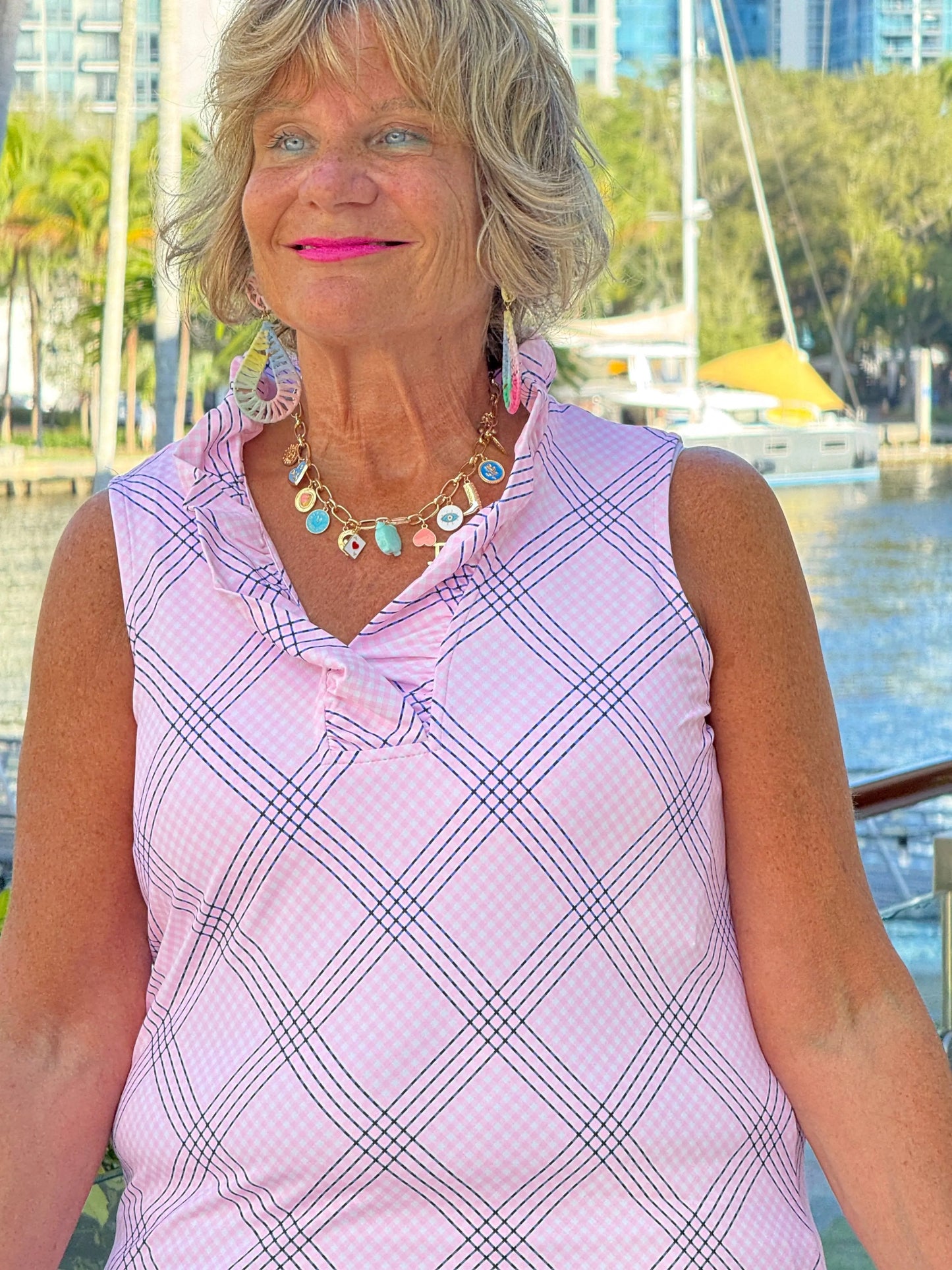 LULU B PINK CHIC SLEEVELESS RUFFLE TOP