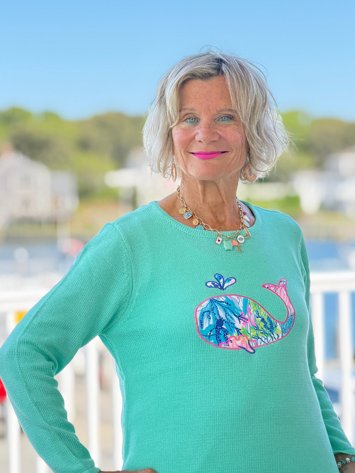 BEACH CLUB SEAFOAM WHALE SWEATER
