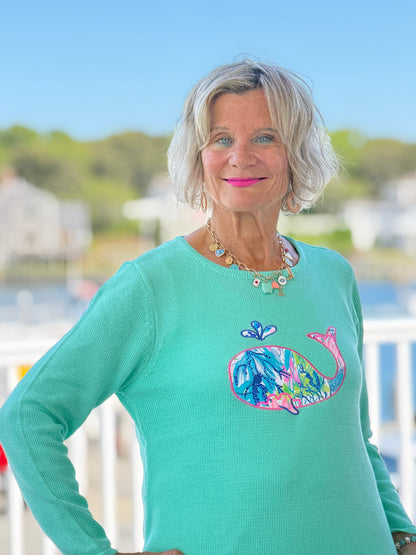 BEACH CLUB SEAFOAM WHALE SWEATER