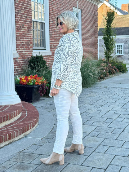 HOLIDAY IVORY JACQUARD TOP