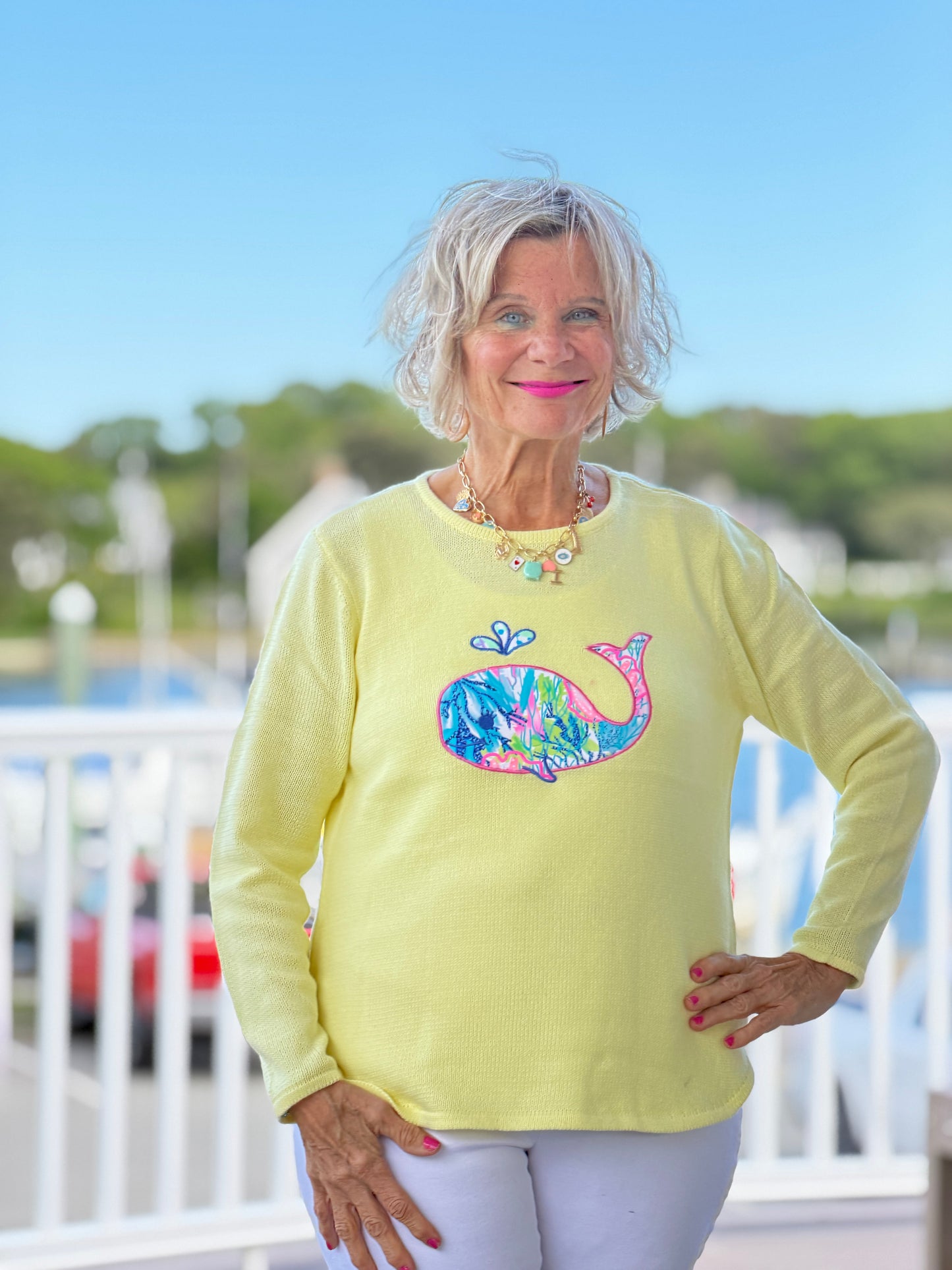 BEACH CLUB YELLOW WHALE SWEATER