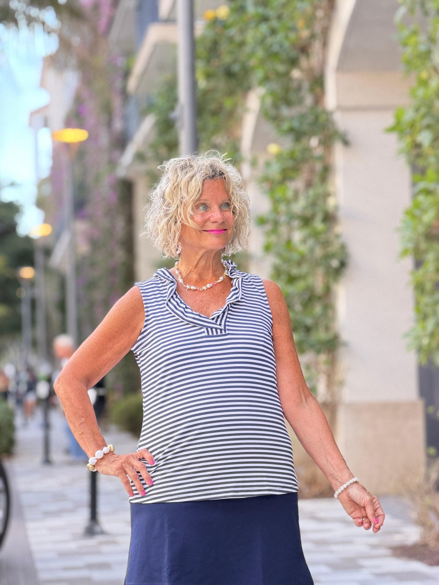 DOCKSIDE NAVY RUFFLE TOP