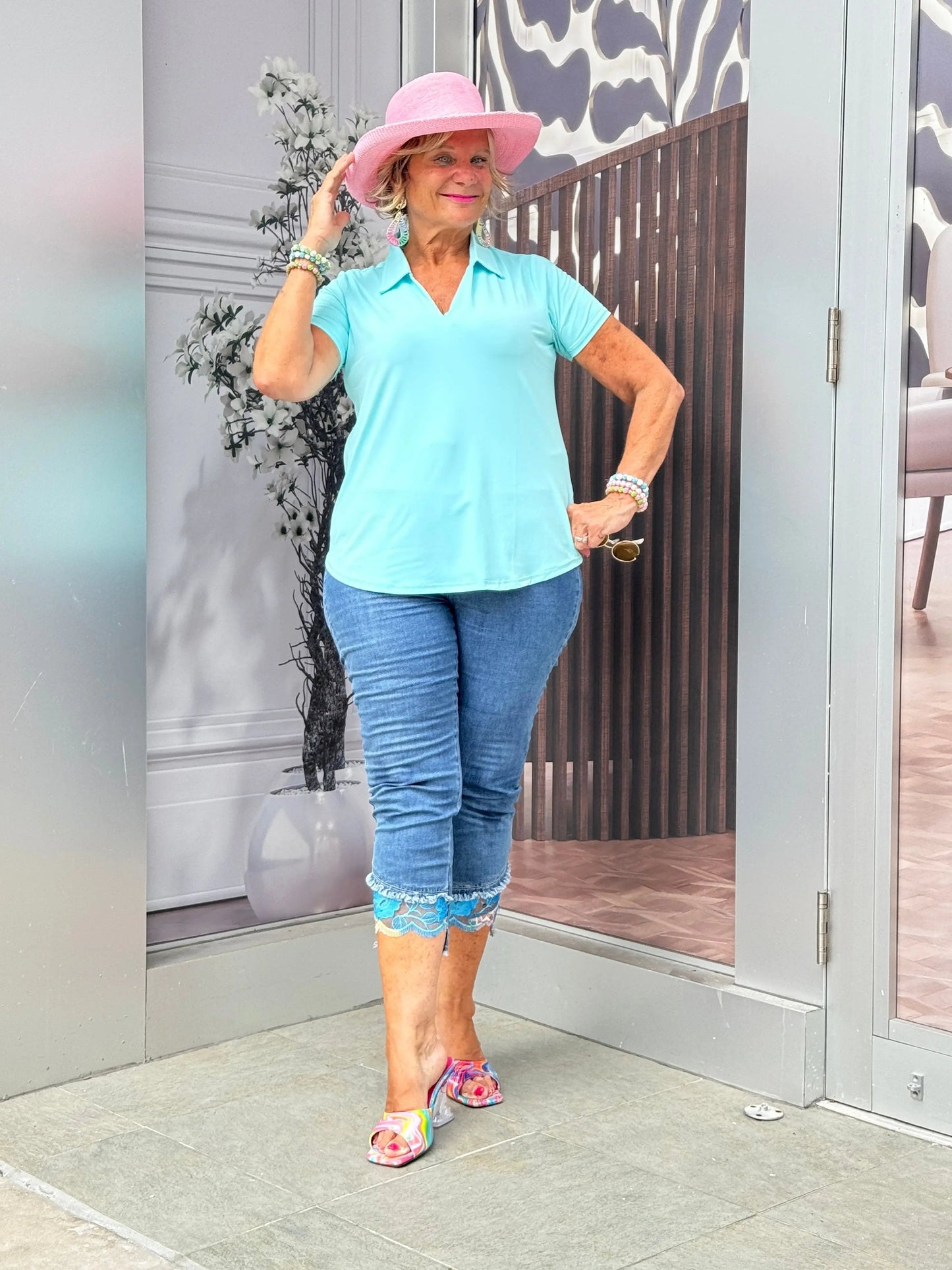 LULU-B CLEAR SEAFOAM SHORT SLEEVE COLLAR