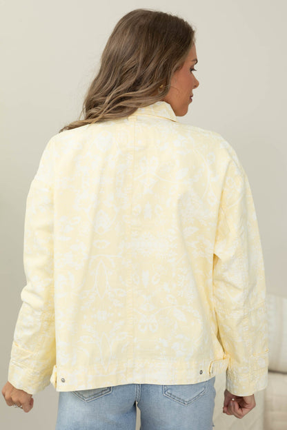 Contrast Collar Oversized Denim Jackets- 100% Cotton