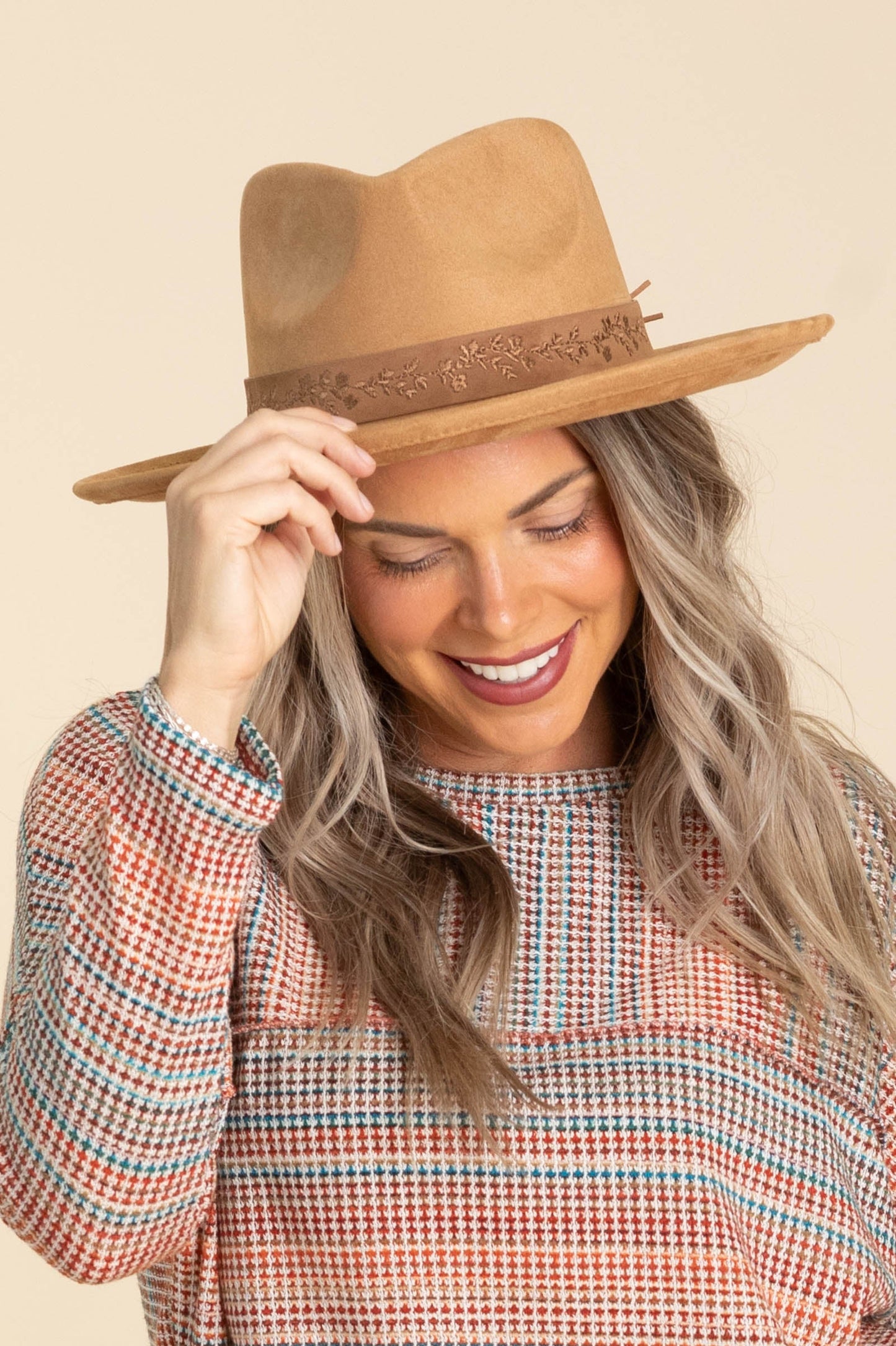 Camel Embroidered Flower Strap Hat