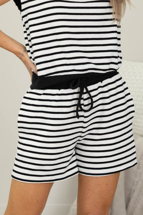 Cloudy Knit Stripe Shorts