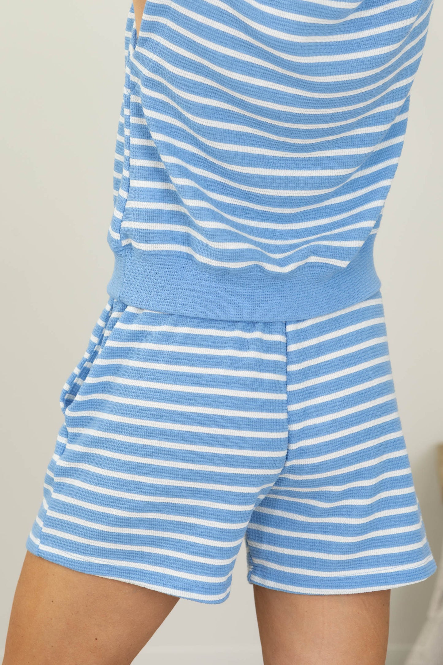 Cloudy Knit Stripe Shorts