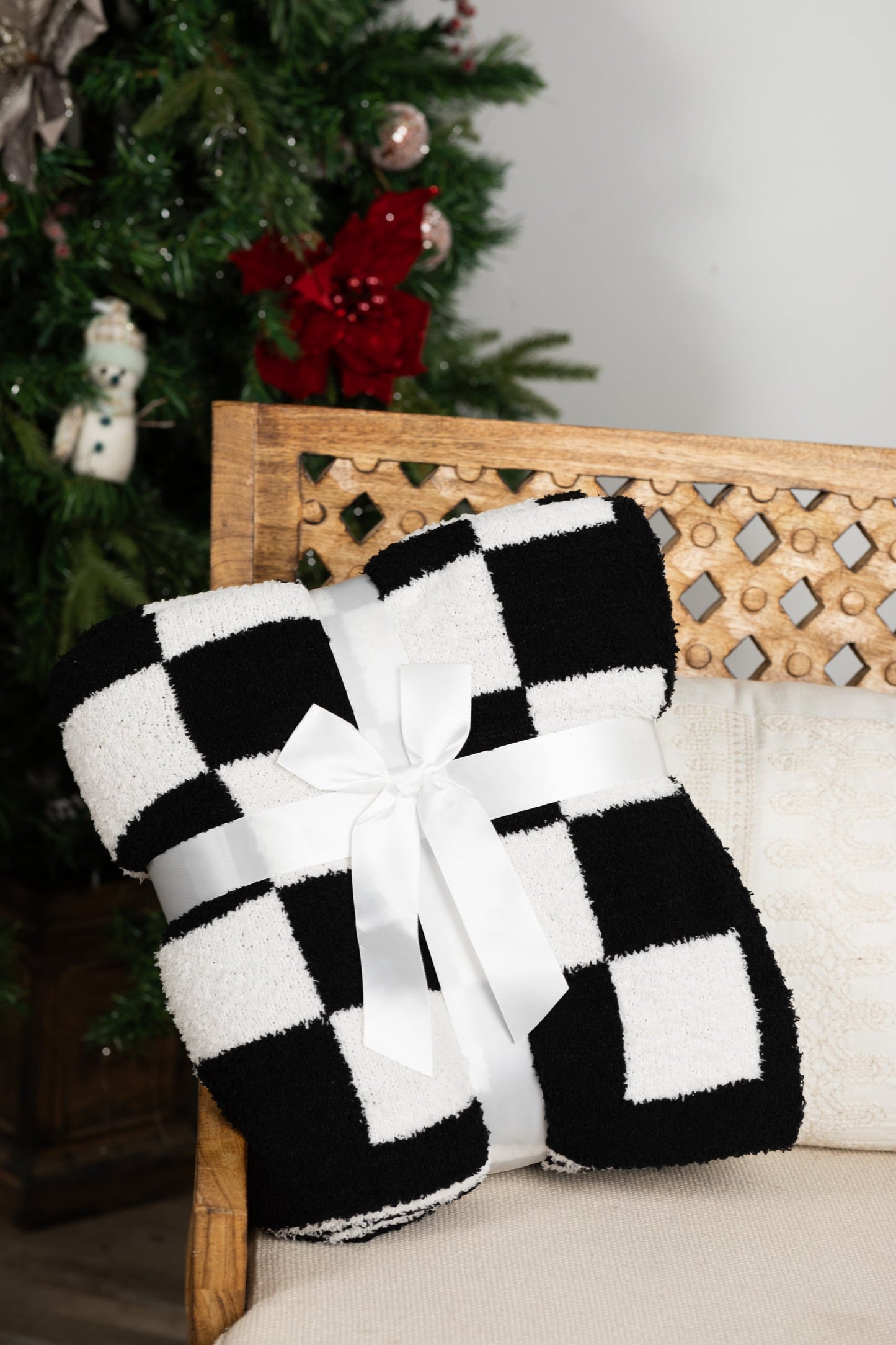 Checkerboard Luxury Soft Blanket