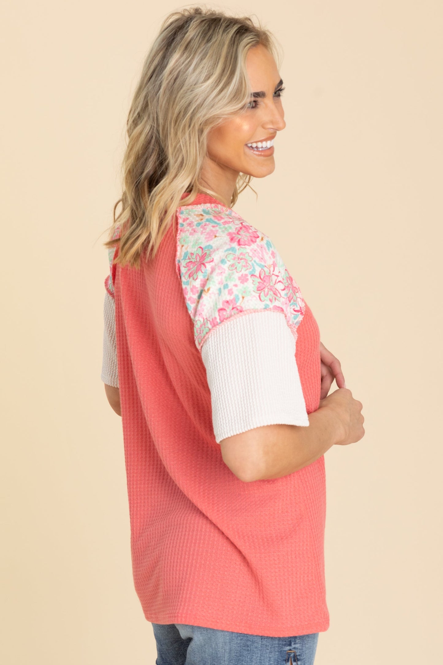 Coral Ribbed Floral Detail Knit Top