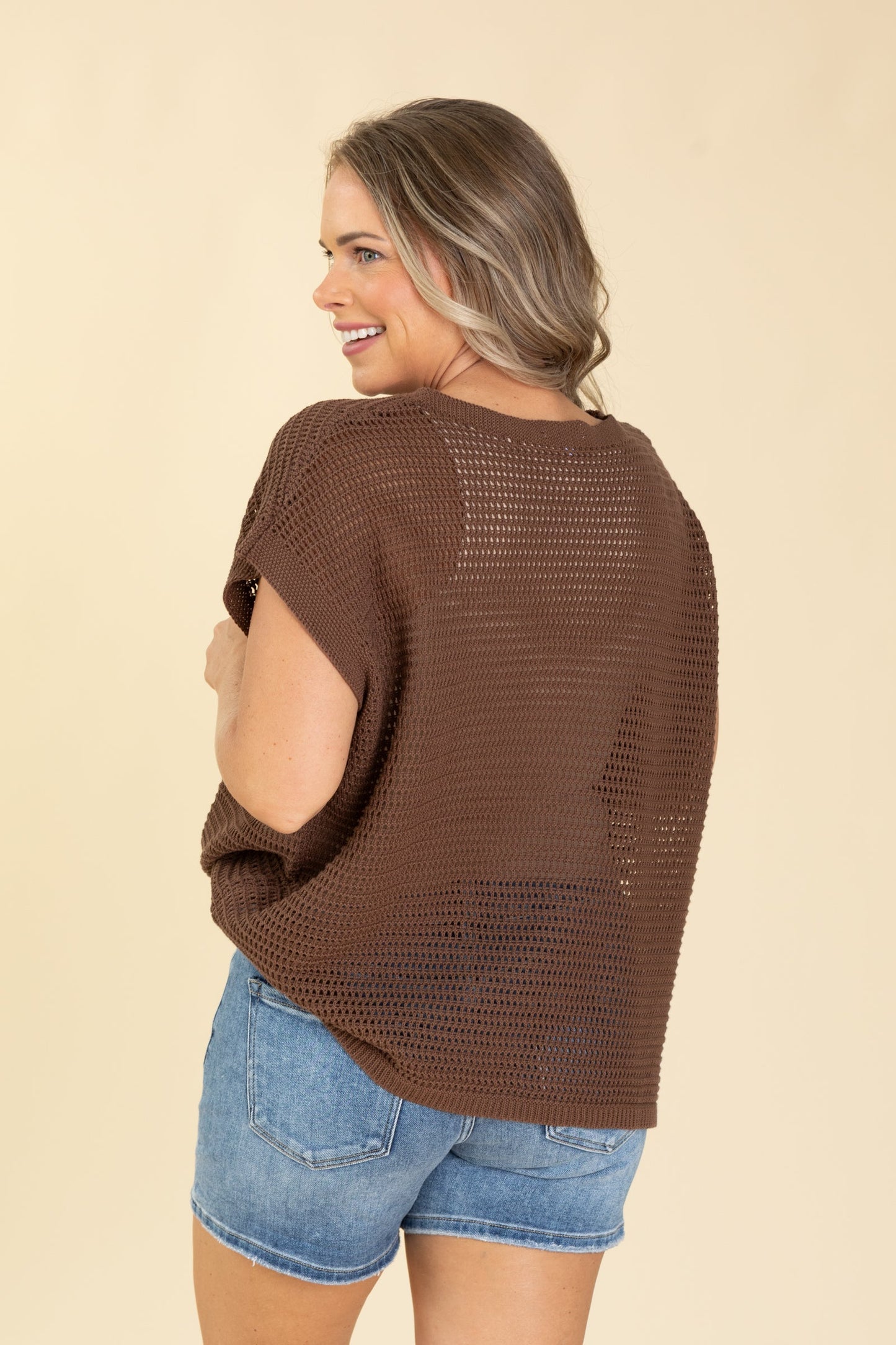 Brown Short Sleeve Hallow Knit Top