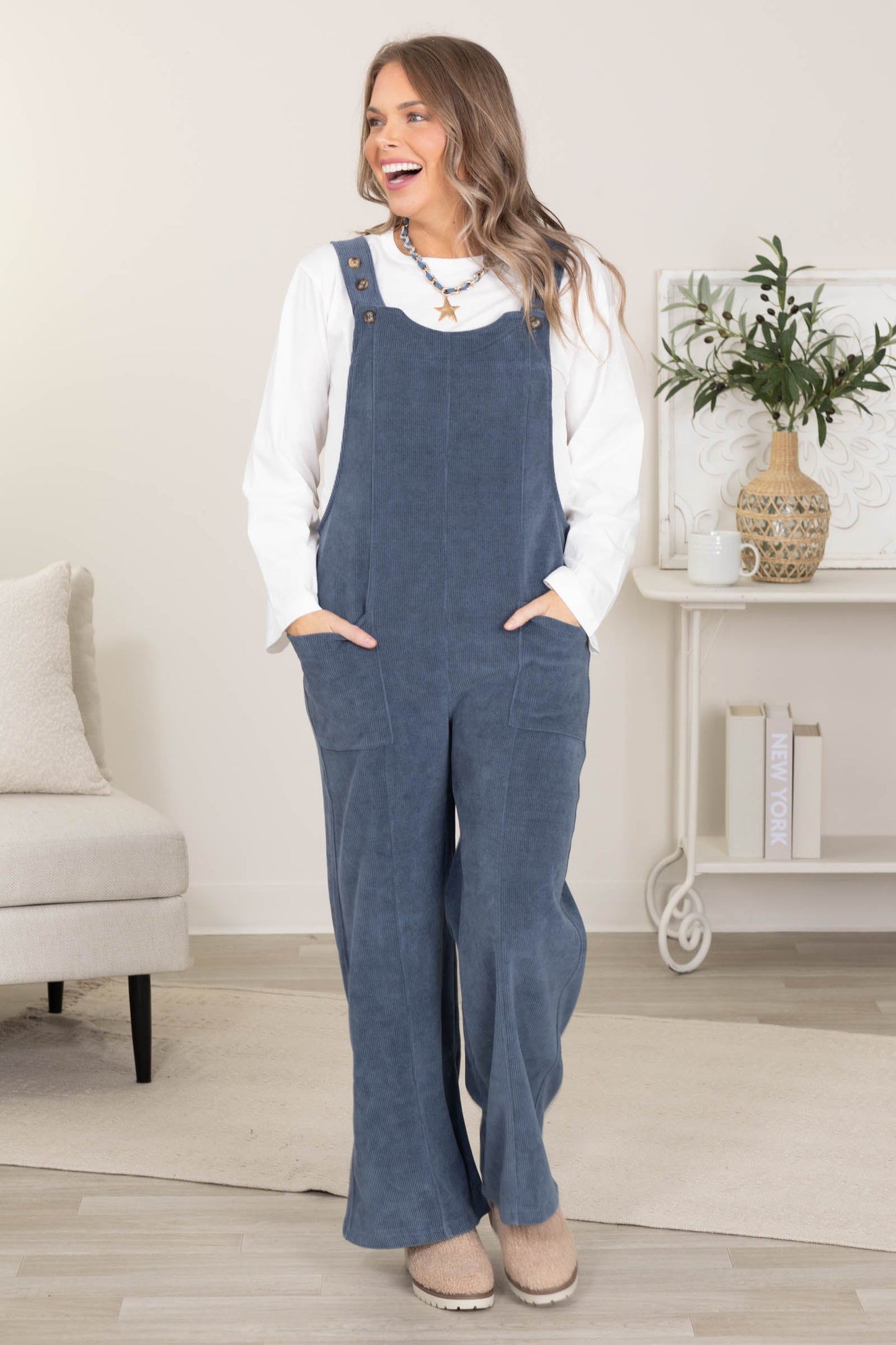 Classic Relaxed Wide-Leg Corduroy Overalls