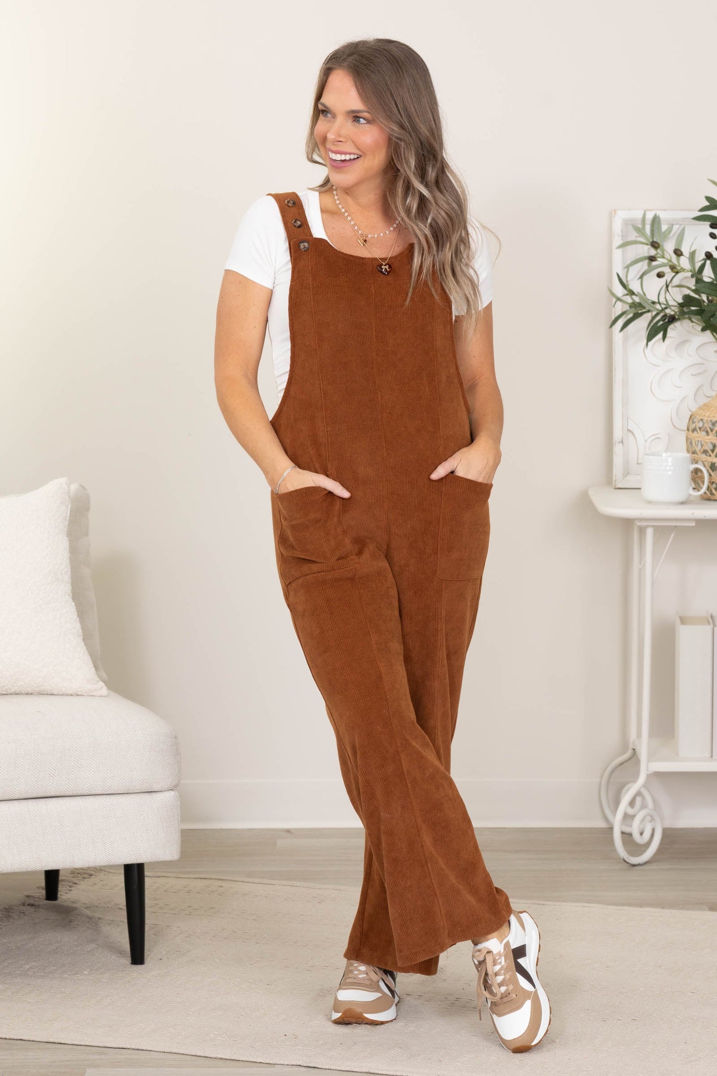 Classic Relaxed Wide-Leg Corduroy Overalls