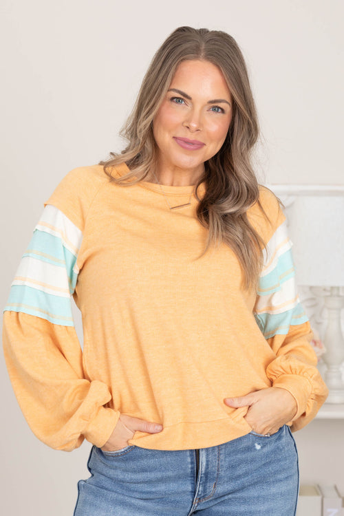 Colorblock Detail Balloon Sleeve Knit Top