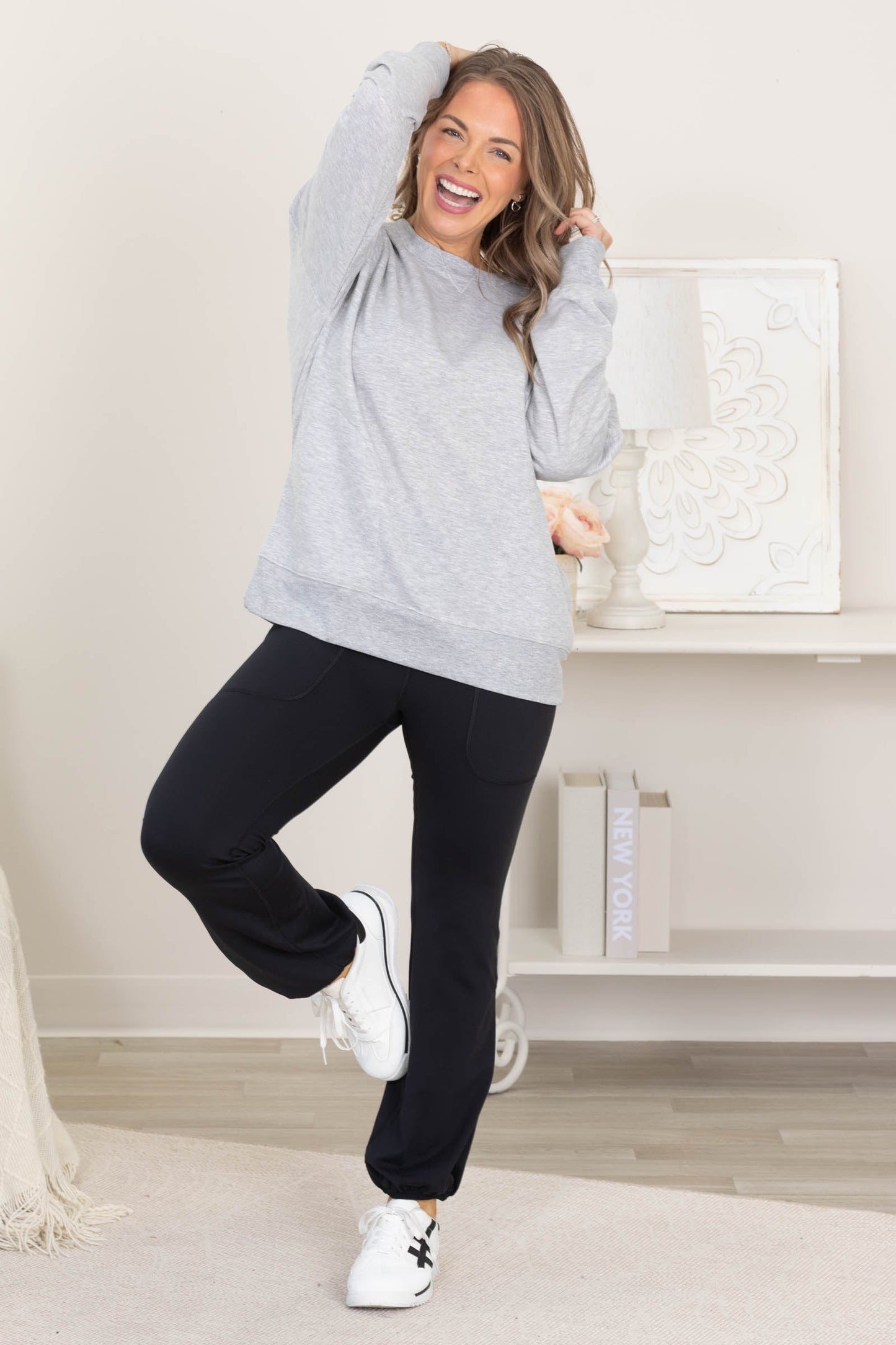 Casual Fit Comfy Sweatshirt With Pockets